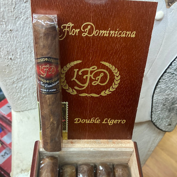 La Flor Dominicana Double Ligero DL-600